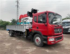 Xe tải Dongfeng gắn cẩu 5 tấn 6 đốt